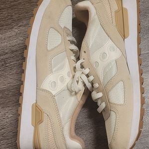 Cream & Tan sneakers